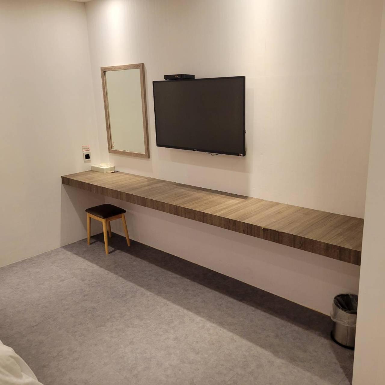 Attic Hotel Taipeh Exterior foto