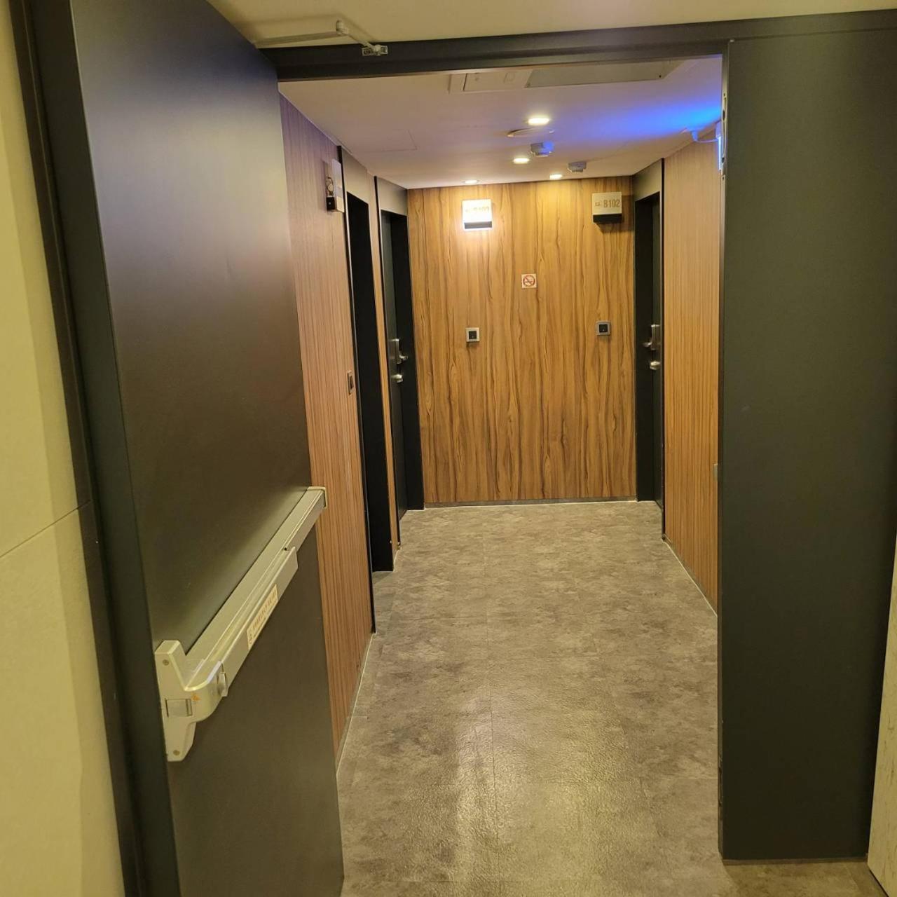 Attic Hotel Taipeh Exterior foto